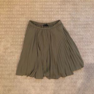 Banana Republic High Waisted Pleated Skater Skirt